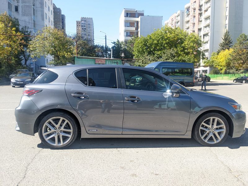 Lexus CT • 2015 • 112 mi 6