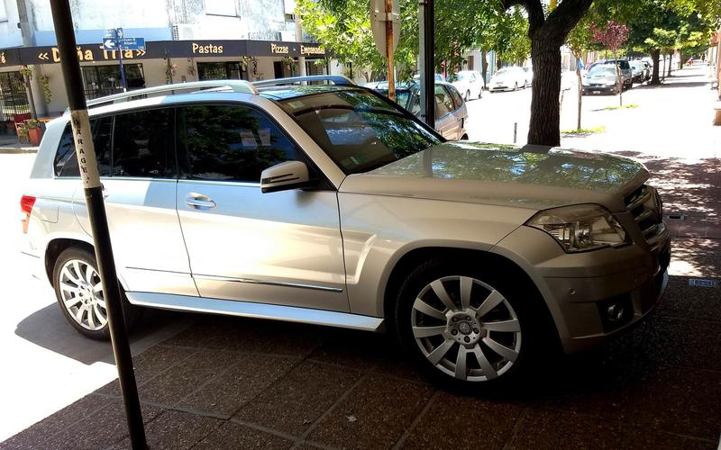 Mercedes-Benz GLK • 2010 • 113,000 km 11