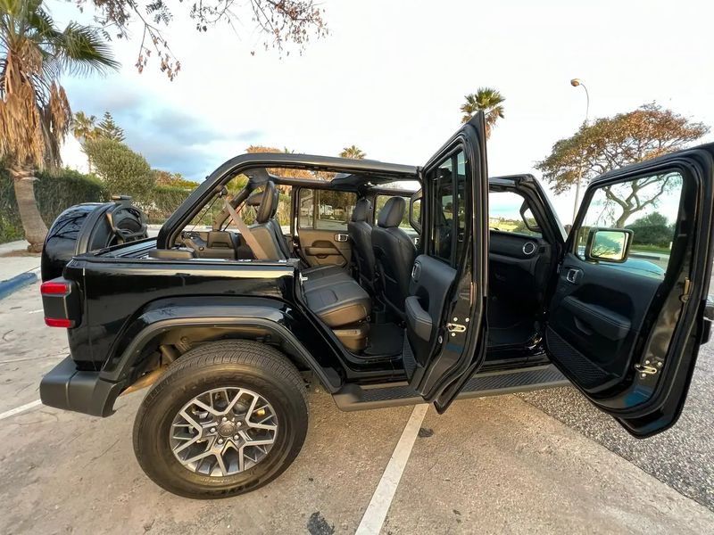 Jeep Wrangler • 2021 • 22,500 km 6