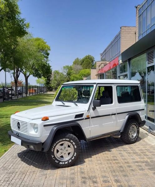 Mercedes-Benz G-Class • 1990 • 232,000 km 12