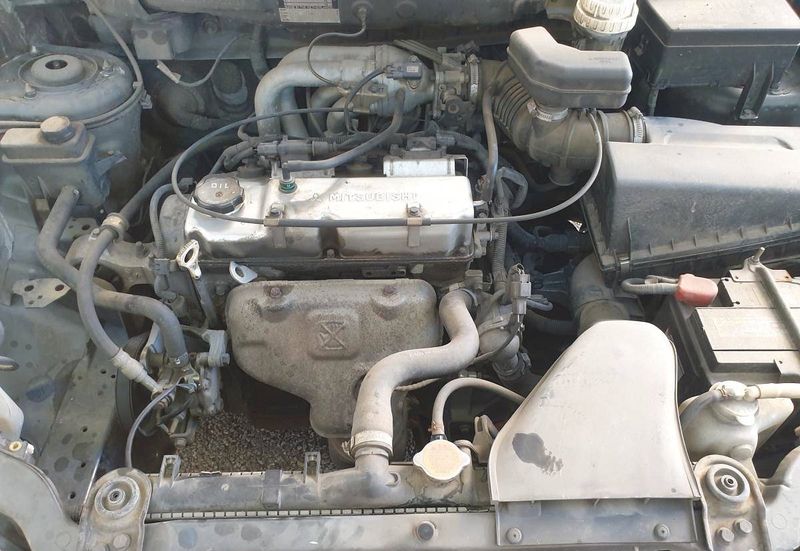 Mitsubishi Space Star • 2003 • 199,999 km 5