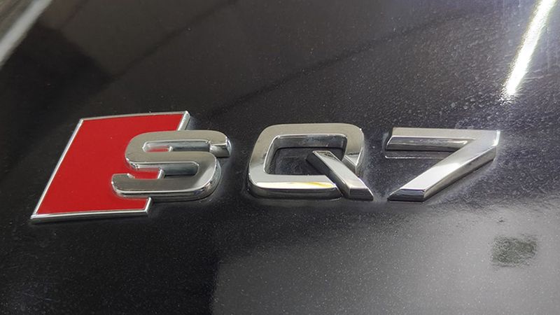 Audi SQ7 • 2018 • 108,000 km 8