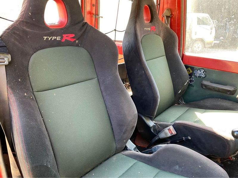 Daihatsu Rocky • 1986 • 50,000 km 5