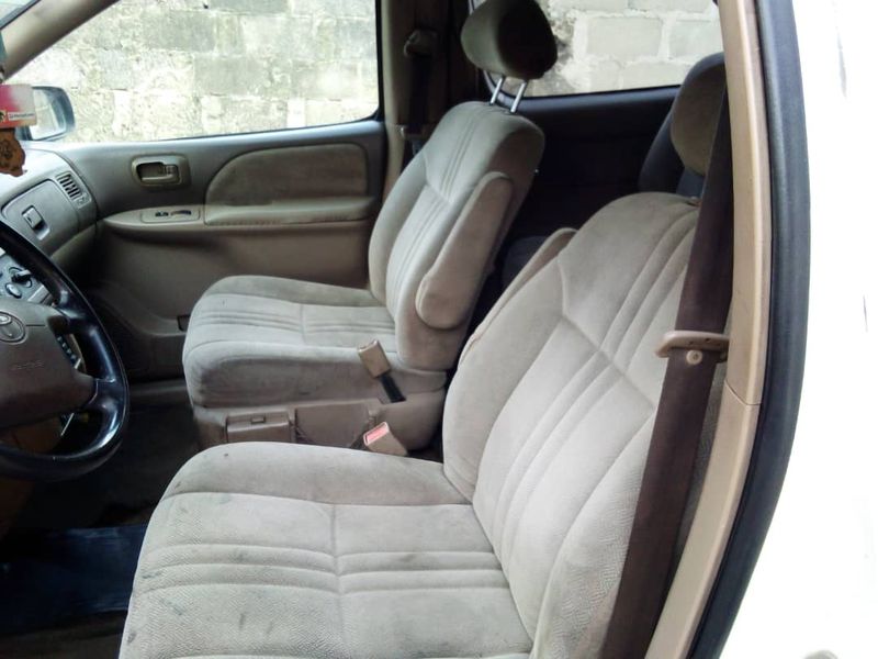 Toyota Sienna • 2003 • 135,972 km 5