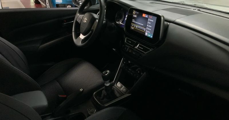 Suzuki SX4 • 2022 • 10,258 km 9