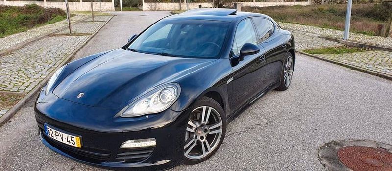 Porsche Panamera • 2011 • 90,000 km 1