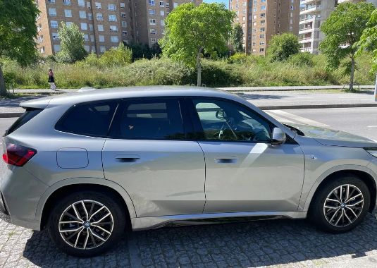 BMW X1 • 2023 • 15,000 km 1