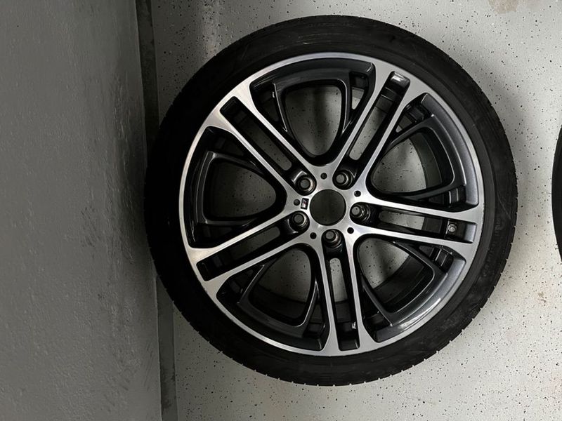 BMW X3 • 2015 • 125,000 km 5