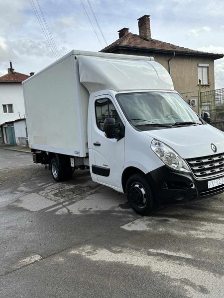 Renault Master • 2011 • 1,000 km 4