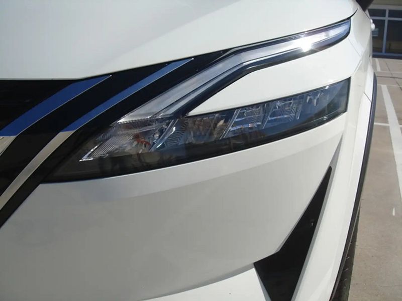 Nissan Qashqai • 2023 • 31,000 km 5