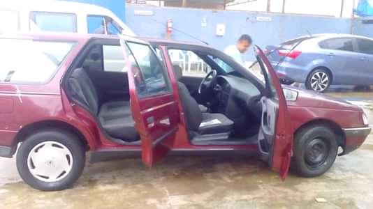 Peugeot 405 • 1995 • 1,234 km 4