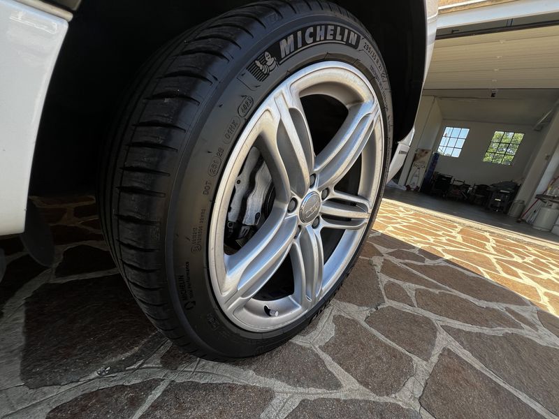 Audi Q7 • 2010 • 256,000 km 14