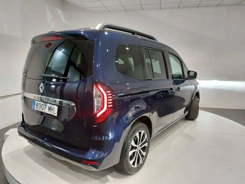 Renault Kangoo • 2023 • 12,222 km 14