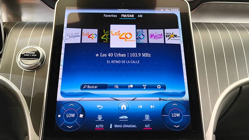 Mercedes-Benz GLC • 2023 • 11,750 km 23