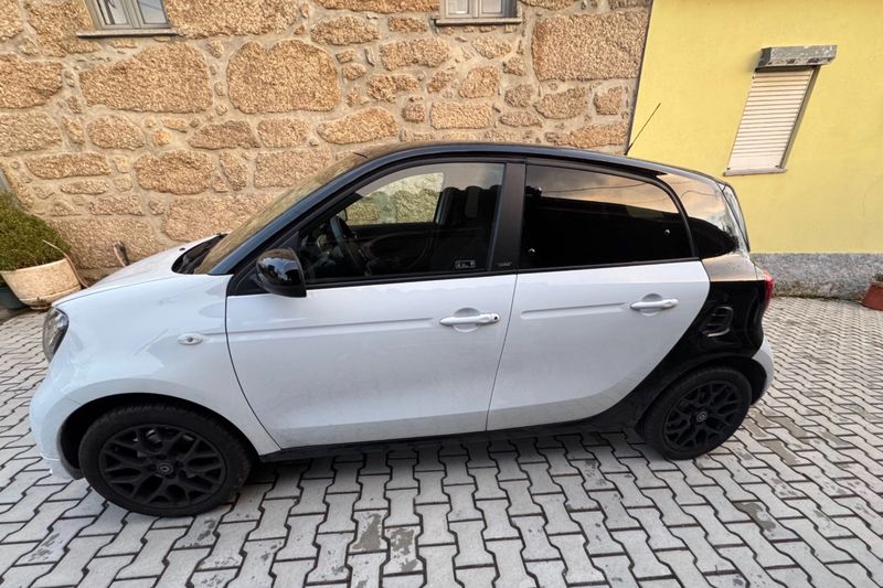 Smart Forfour • 2019 • 14,246 km 3