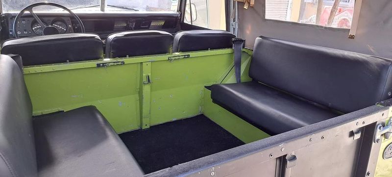 Land Rover LR3 • 1979 • 188,000 km 5
