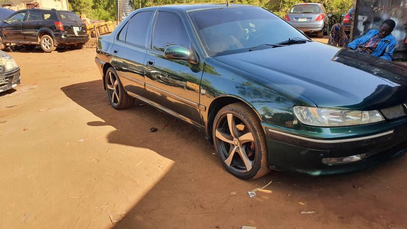Peugeot 405 • 2004 • 167,000 km 7