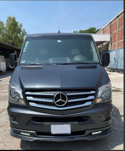 Mercedes-Benz Sprinter • 2017 • 128,000 km 2