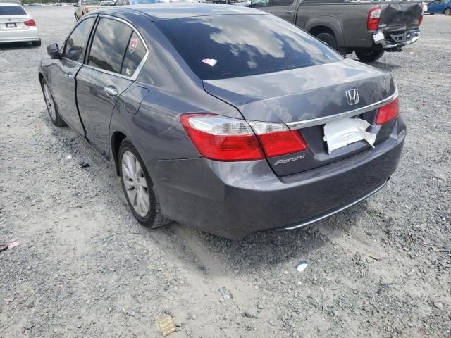 Honda Accord • 2015 • 12 km 3