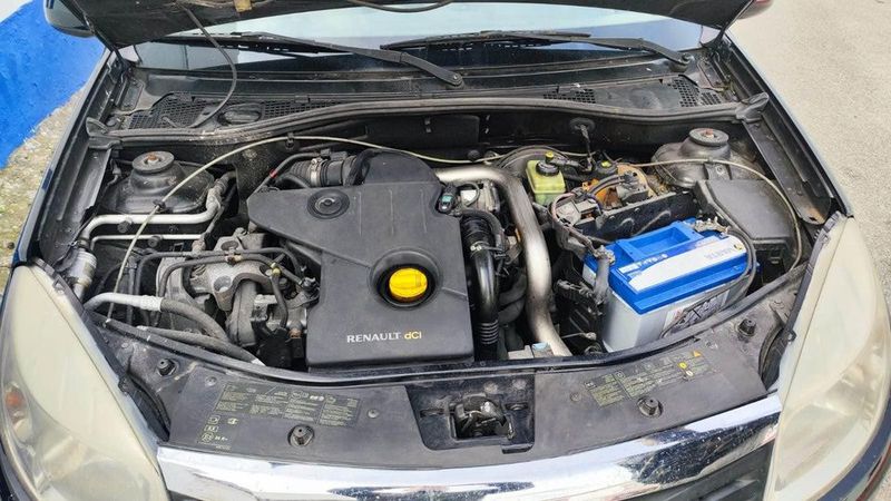 Dacia Logan • 2012 • 196,000 km 4