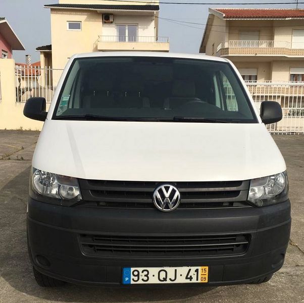 Volkswagen T5 Transporter Shuttle • 2015 • 163,000 km 1