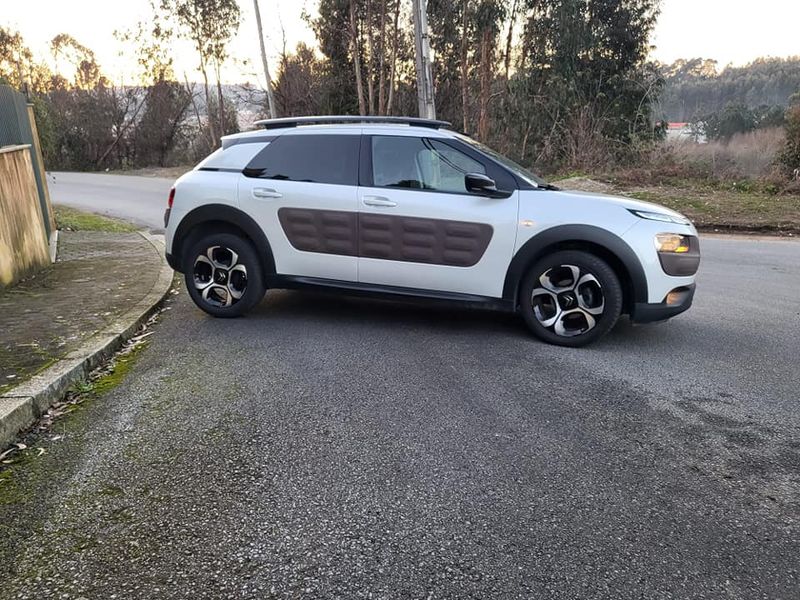 Citroën C4 Cactus • 2015 • 200,000 km 5