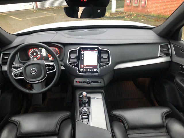 Volvo XC • 2016 • 99,857 km 3