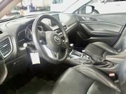 Mazda 3 • 2017 • 52,000 km 2