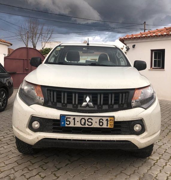 Mitsubishi L200 • 2016 • 172,000 km 1