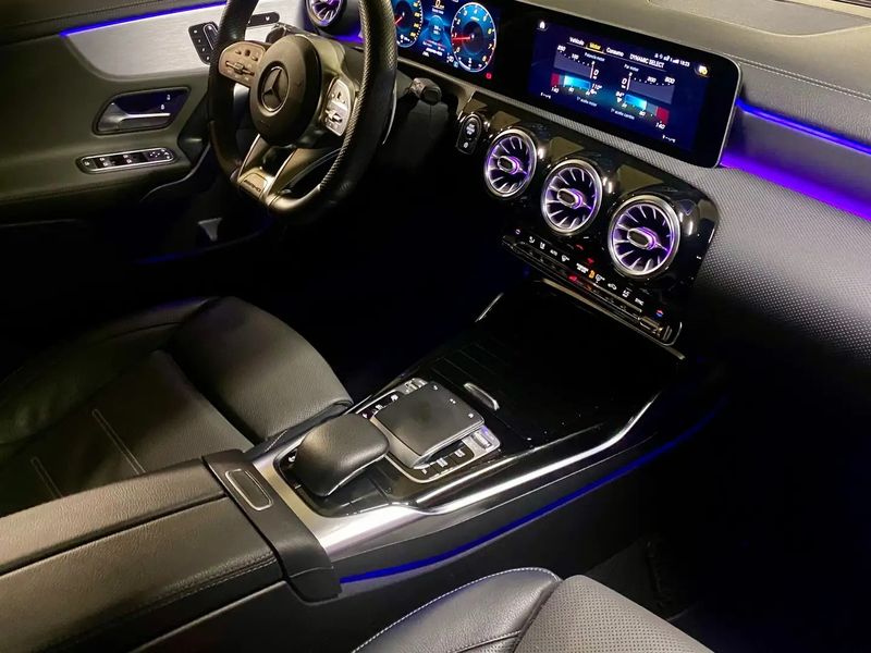 Mercedes-Benz A • 2020 • 55,000 km 11