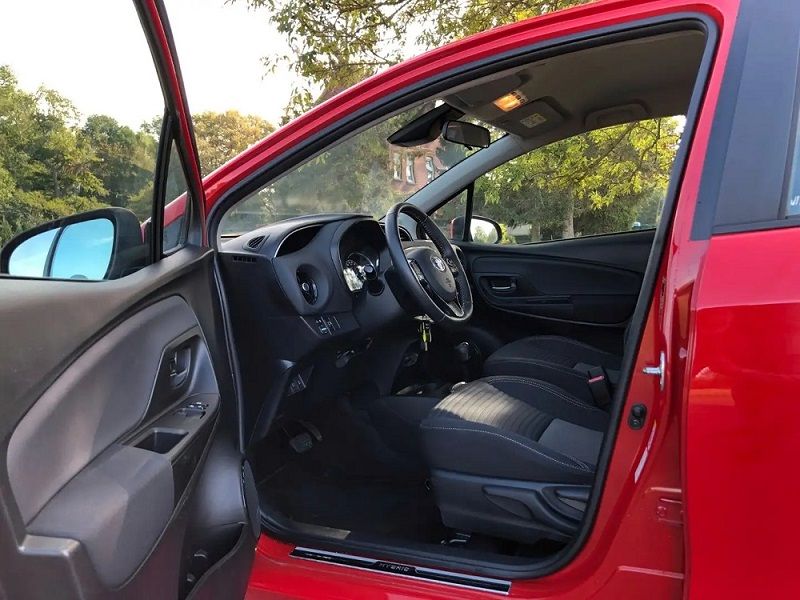 Toyota Yaris • 2018 • 55,400 km 7