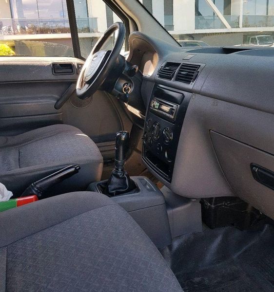 Ford Transit • 2006 • 250,000 km 5