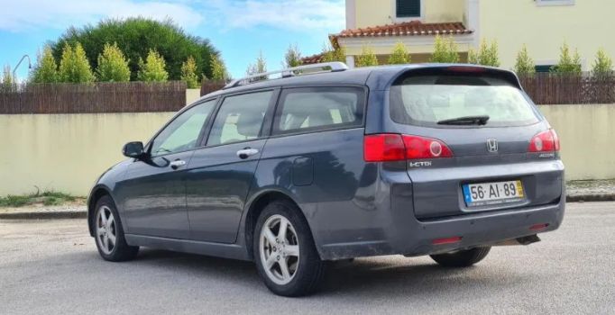 Honda Accord Tourer • 2005 • 250,000 km 2