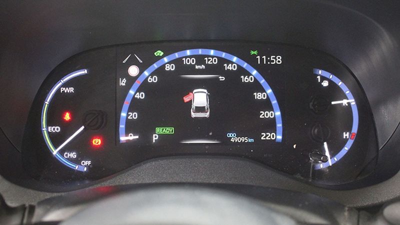 Toyota Yaris • 2022 • 49,095 km 3