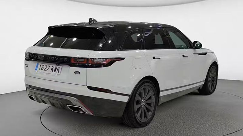 Land Rover Range Rover Velar • 2019 • 75,676 km 5
