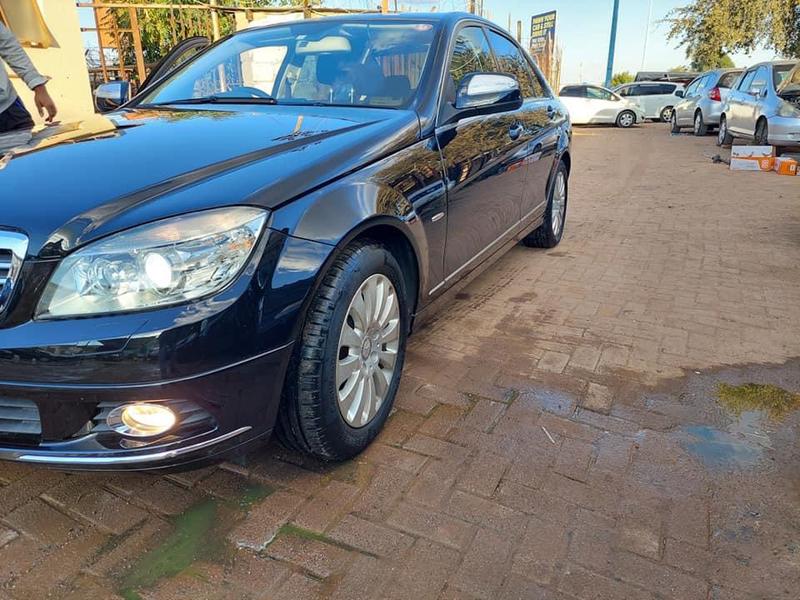 Mercedes-Benz 124 • 2008 • 3,000 km 5