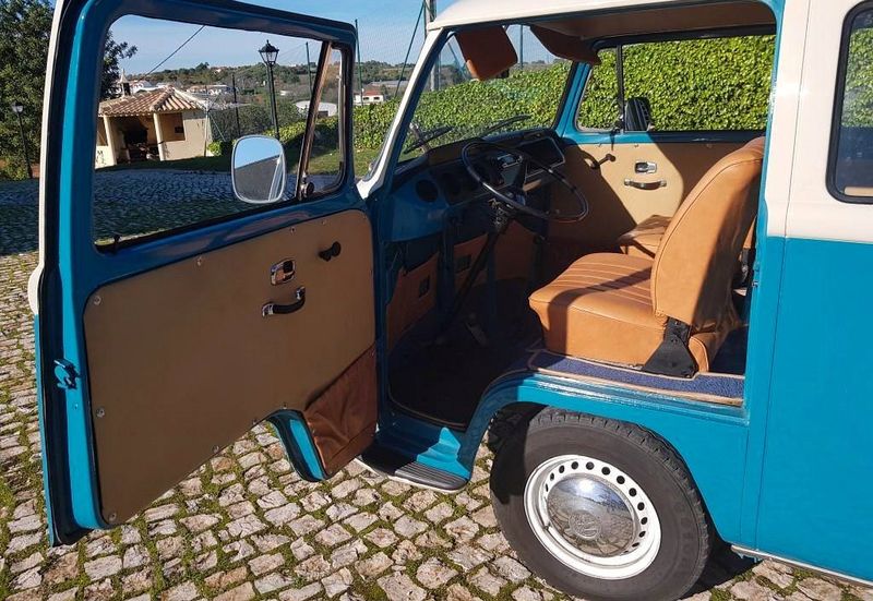 Volkswagen Crafter • 1980 • 20,000 km 2