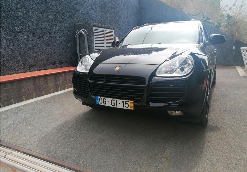 Porsche Cayenne • 2005 • 200,000 km 1