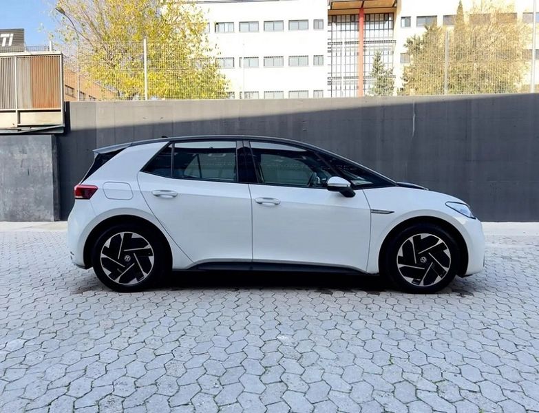 Volkswagen Life • 2021 • 48,000 km 7