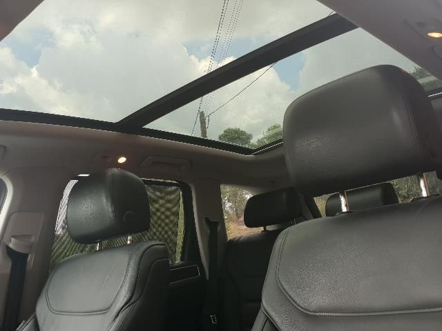 Volkswagen Touareg • 2012 • 175,000 km 14