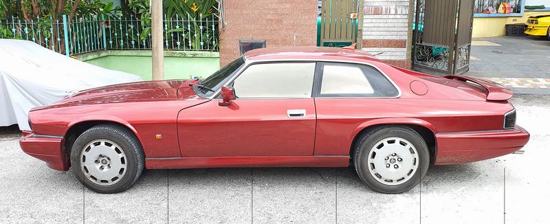 Jaguar XJR • 1993 • 173,084 km 12