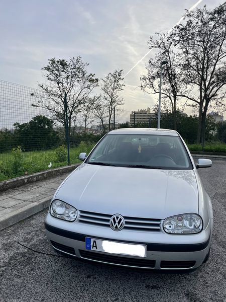 Volkswagen Golf • 2001 • 192,000 km 15