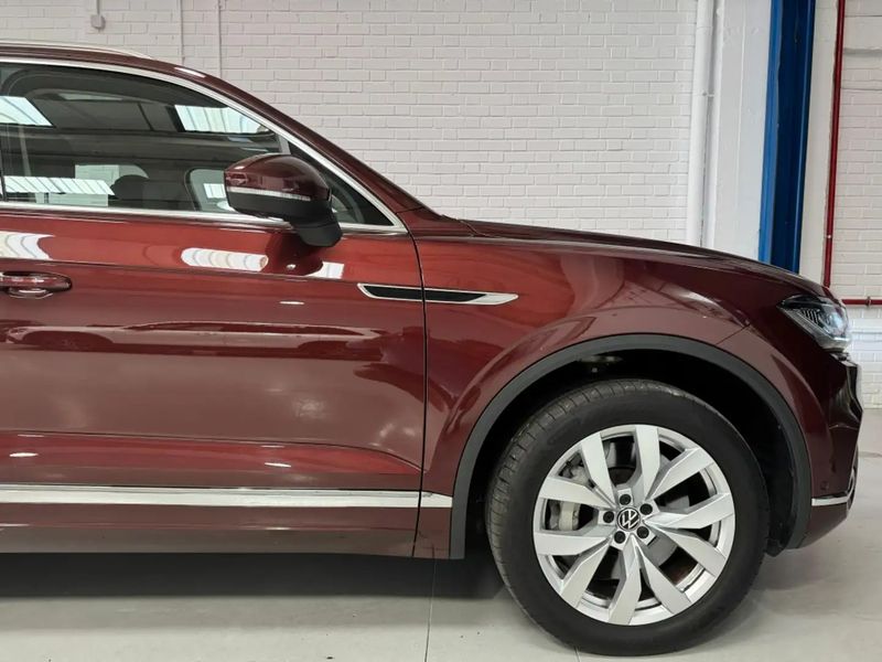 Volkswagen Touareg • 2021 • 96,000 km 9