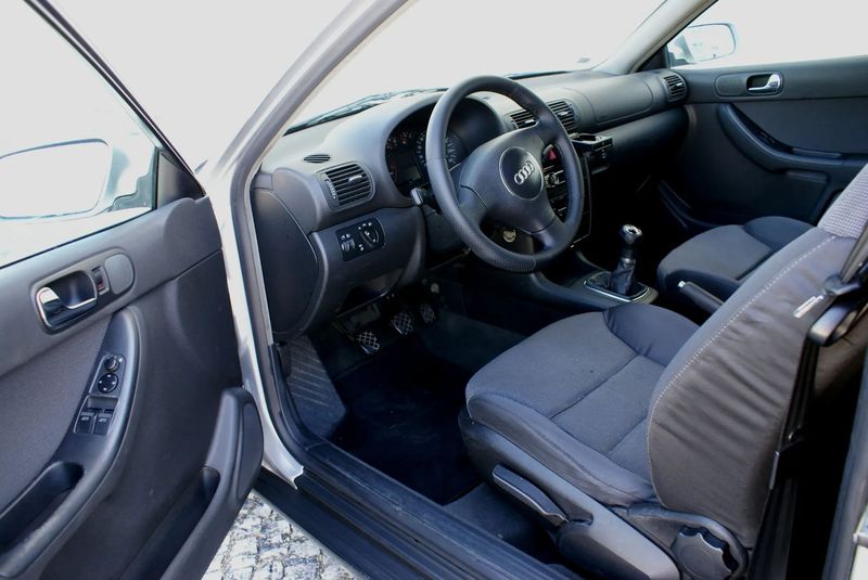 Audi A3 • 2001 • 230,263 km 12