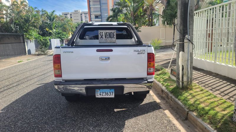 Toyota Hilux • 2008 • 0 km 4