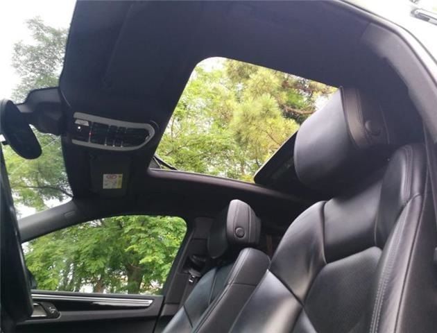 Porsche Macan • 2015 • 139,000 km 6