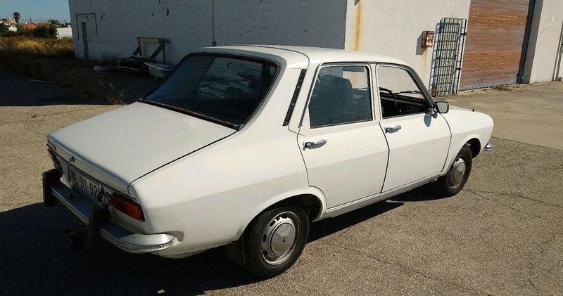 Renault Captur • 1980 • 90,000 km 3