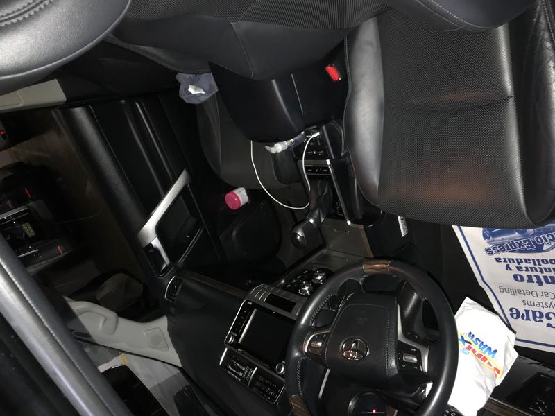 Toyota Land Cruiser • 2018 • 59,244 km 6