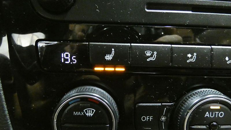 Volkswagen Scirocco • 2014 • 126,415 km 9