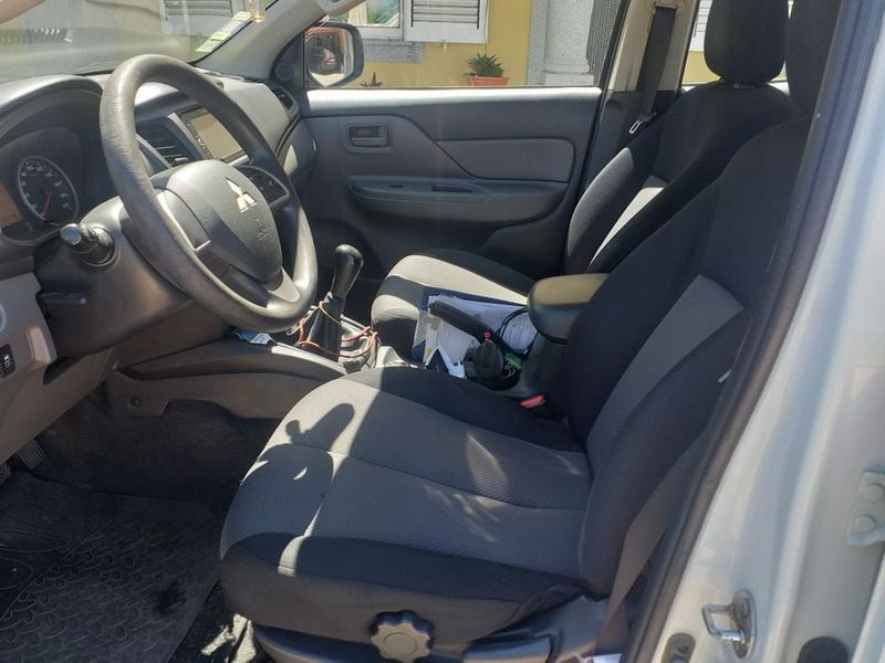 Mitsubishi L200 • 2016 • 225,000 km 5